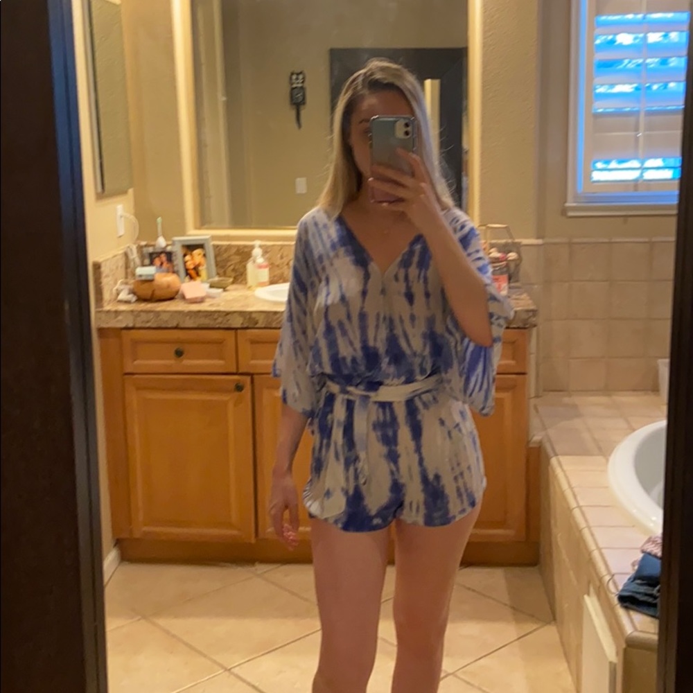 LULUs blue tie dye romper